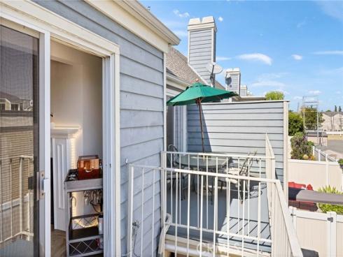 810  Baker  210 , Costa Mesa, CA