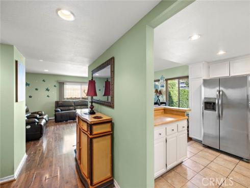 308  Alta   Lane, Costa Mesa, CA