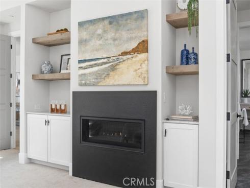 175  Costa Mesa  , Costa Mesa, CA