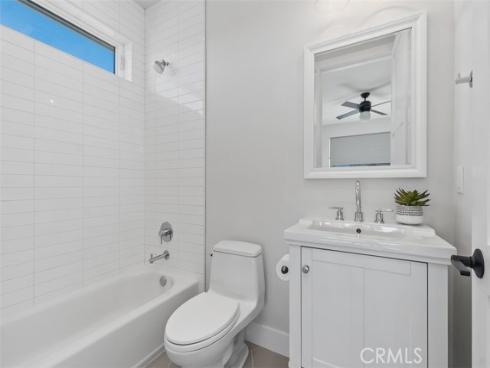 175  Costa Mesa  , Costa Mesa, CA