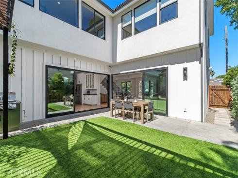 175  Costa Mesa  , Costa Mesa, CA