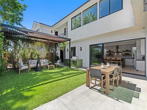 175  Costa Mesa  , Costa Mesa, CA