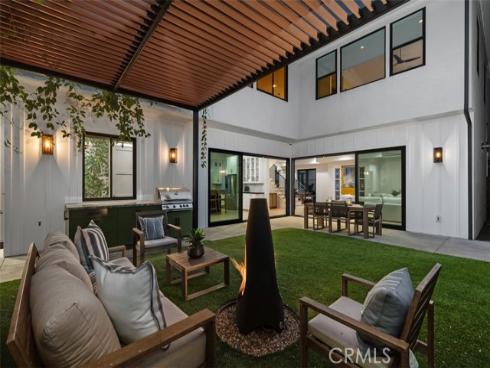 175  Costa Mesa  , Costa Mesa, CA