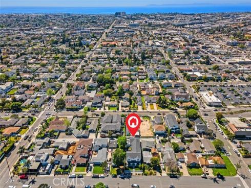 175  Costa Mesa  , Costa Mesa, CA