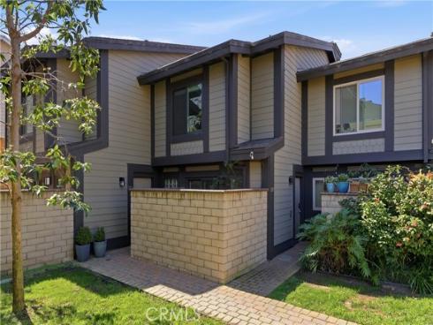 1095 Mesa Bluff