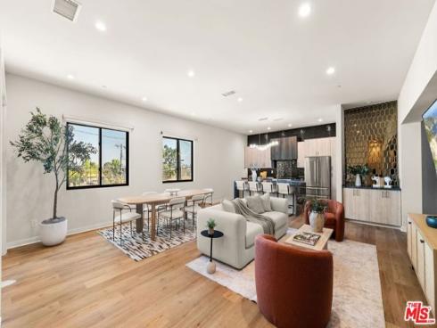 752 W. 19th Street B