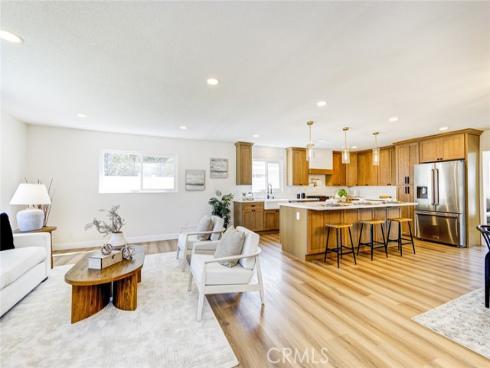 2433  Littleton  , Costa Mesa, CA