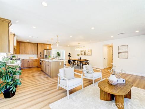 2433  Littleton  , Costa Mesa, CA