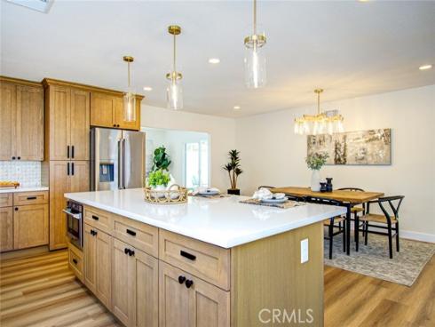2433  Littleton  , Costa Mesa, CA
