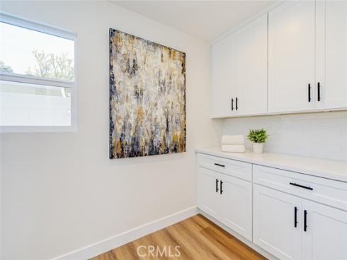 2433  Littleton  , Costa Mesa, CA