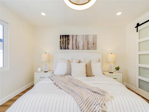 2433  Littleton  , Costa Mesa, CA