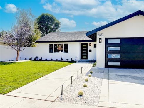 2433  Littleton  , Costa Mesa, CA