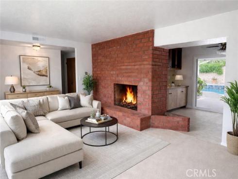 3233  Michigan  , Costa Mesa, CA