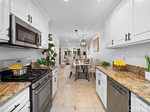 2338  Bunker Hill  , Costa Mesa, CA