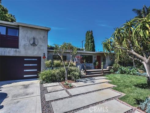 363  La Perle   Lane, Costa Mesa, CA