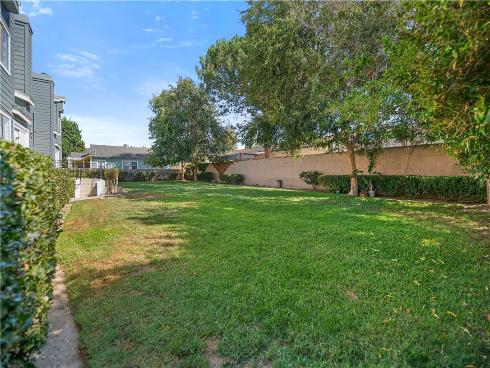 345  Avocado  201A , Costa Mesa, CA