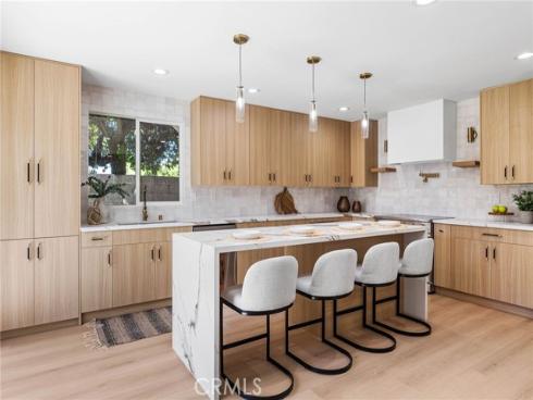 3375  Fuchsia Street  , Costa Mesa, CA