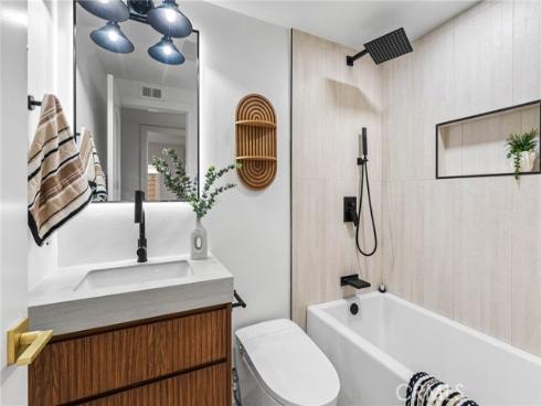 3375  Fuchsia Street  , Costa Mesa, CA