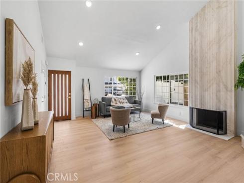 3375  Fuchsia Street  , Costa Mesa, CA