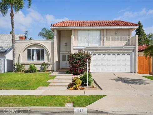 1070  Visalia  , Costa Mesa, CA
