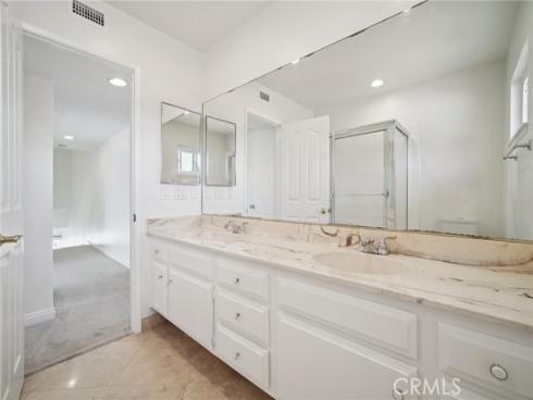 1070  Visalia  , Costa Mesa, CA