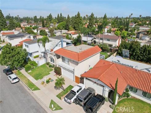 1070  Visalia  , Costa Mesa, CA