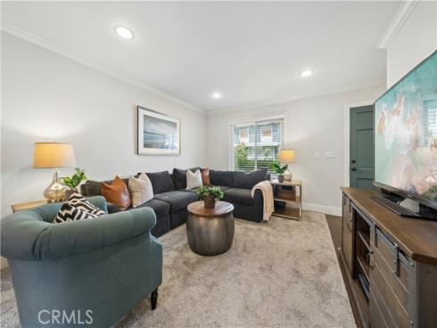 2414  Niagara  , Costa Mesa, CA