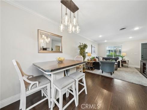 2414  Niagara  , Costa Mesa, CA