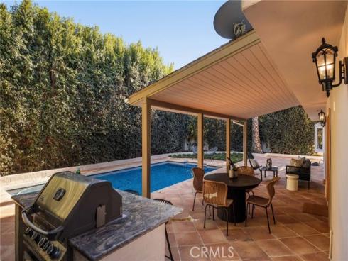 1096  Tulare  , Costa Mesa, CA