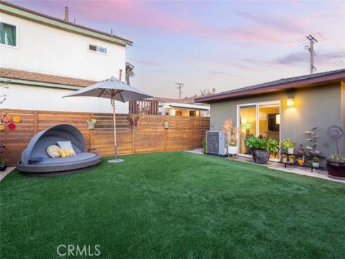 2011 Tustin Avenue, Costa Mesa, CA