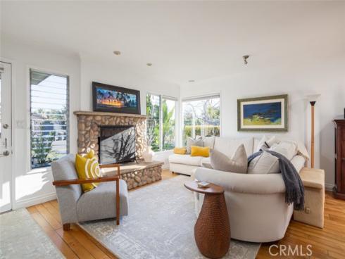 2011 Tustin Avenue, Costa Mesa, CA