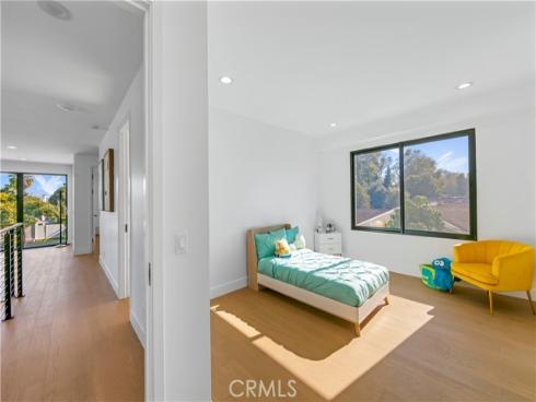 853  Oak  , Costa Mesa, CA