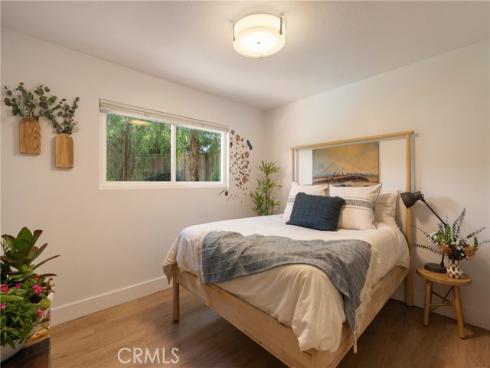 2798  Francis   Lane, Costa Mesa, CA