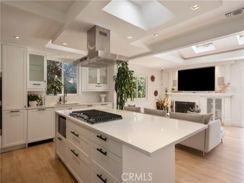 2798  Francis   Lane, Costa Mesa, CA