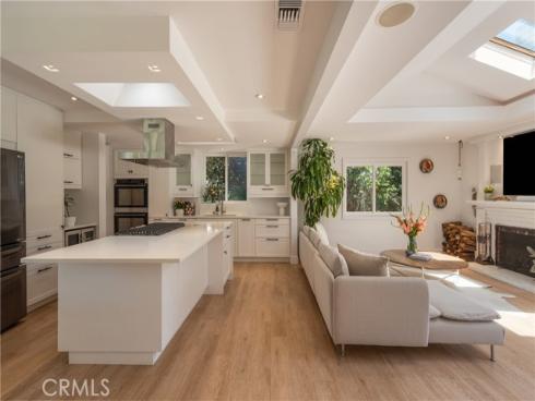 2798  Francis   Lane, Costa Mesa, CA