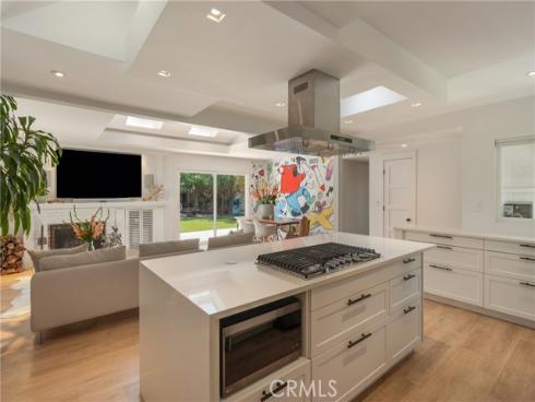 2798  Francis   Lane, Costa Mesa, CA