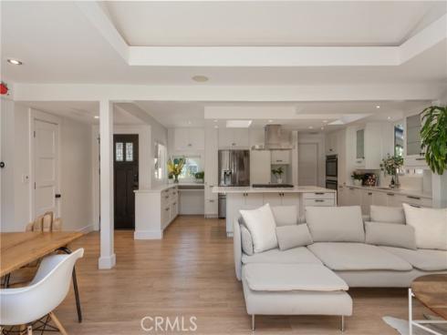 2798  Francis   Lane, Costa Mesa, CA