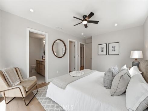 1713  Oahu   Place, Costa Mesa, CA