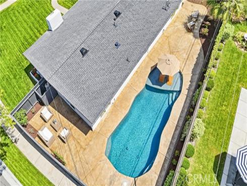 1713  Oahu   Place, Costa Mesa, CA