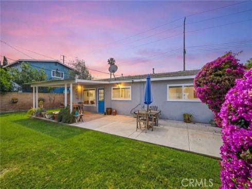 956  W Wilson St  , Costa Mesa, CA