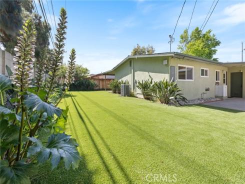 927  Presidio  , Costa Mesa, CA