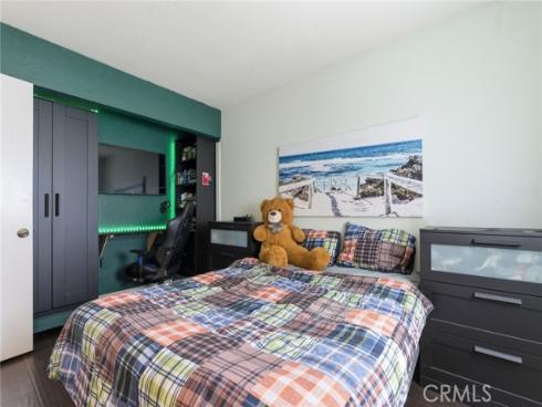 905 Hyde Court, Costa Mesa, CA