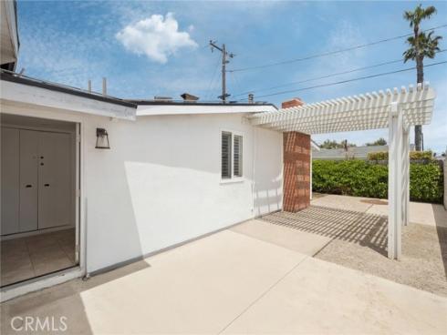 300 Esther Street, Costa Mesa, CA