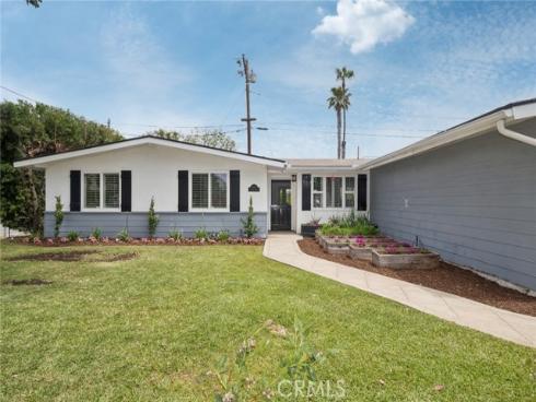 300 Esther Street, Costa Mesa, CA