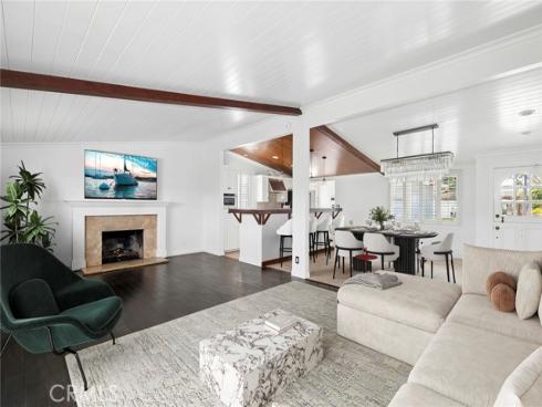 300 Esther Street, Costa Mesa, CA