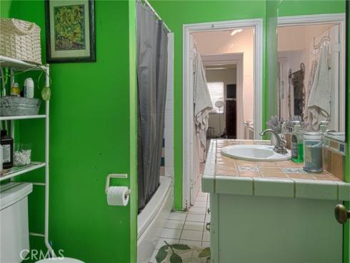 2094 Orange Avenue, Costa Mesa, CA