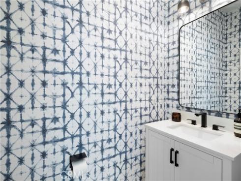 132 E 23rd Street, Costa Mesa, CA