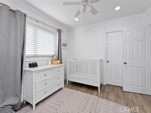 195 Broadway , Costa Mesa, CA