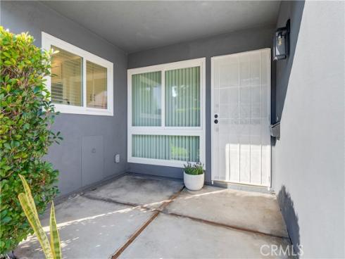 2408 Saratoga Way