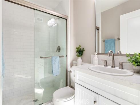 2408 Saratoga Way, Costa Mesa, CA